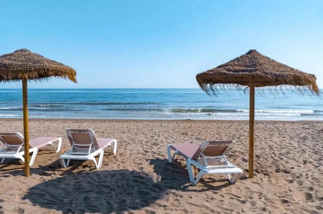 Marbella Pleasant Duplex By Elviria Las Dunas Beach מראה חיצוני תמונה